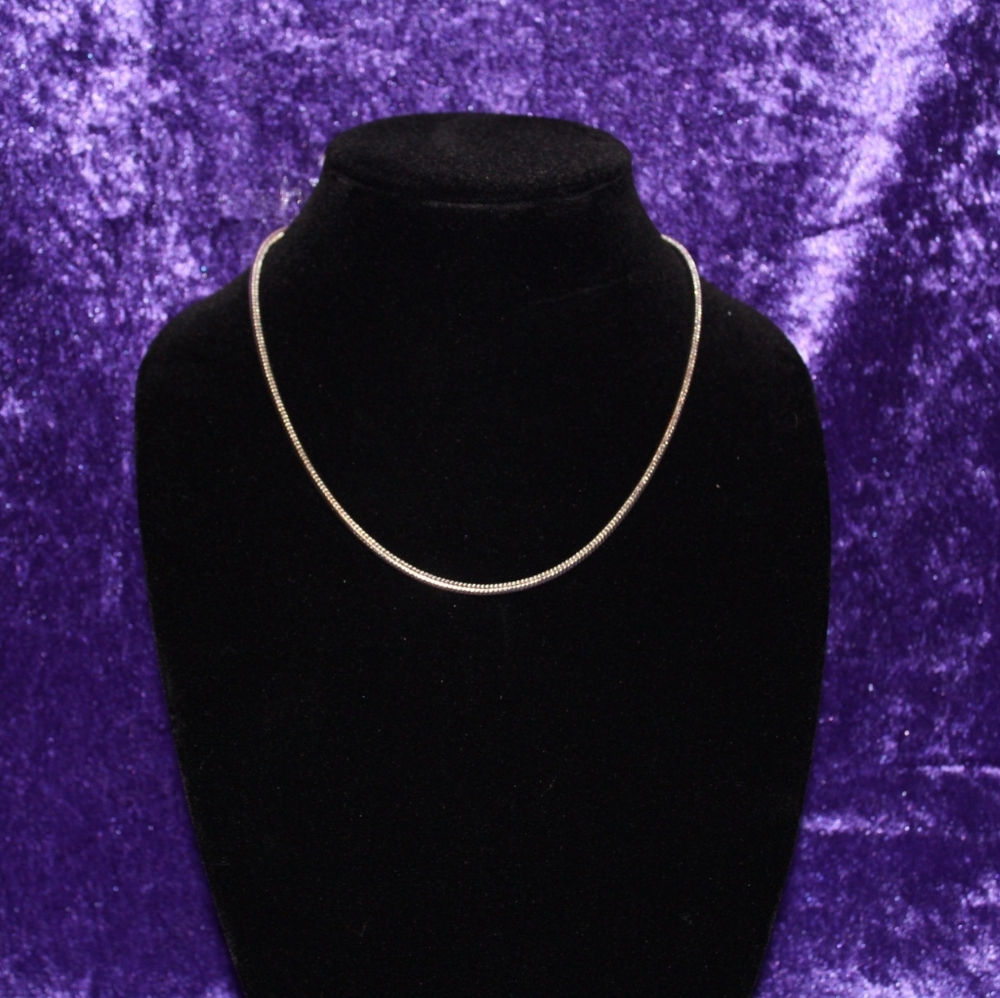 19"-22" Silver Chain